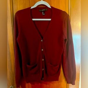 Maroon long sleeve v neck cardigan Size L